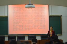 说明: F:\10.党风廉政工作\2017年党风廉政材料\工商 党风廉政建设基本状态和量化考核表材料\特色与创新支撑材料\③开展单位(部门)廉政建设特色工作\1、工商大象传媒
2017年度党支部书记述职考核\支部书记述职图片\DSC_6324.JPG